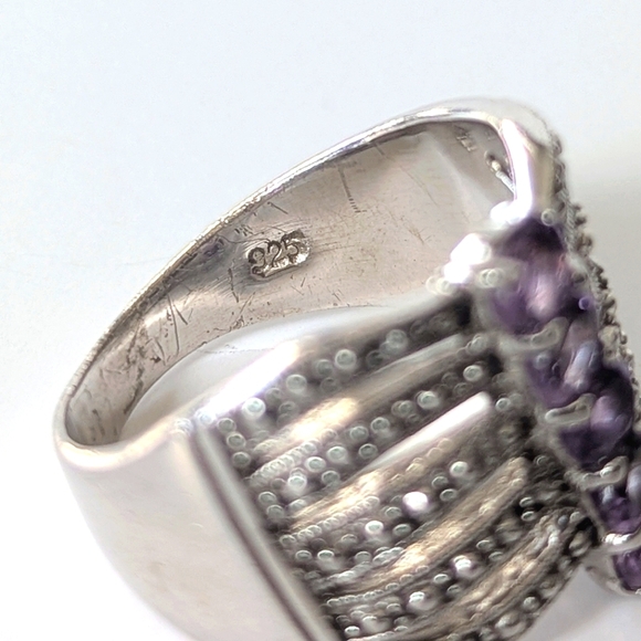 925 Sterling Silver Marcasite Faux Amethyst Wavy Stacked Band Cocktail Ring sz 7 - Picture 6 of 7